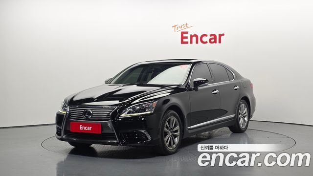 Lexus LS460 AWD XF40