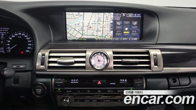 Lexus LS460 AWD XF40 2014 — фото 14