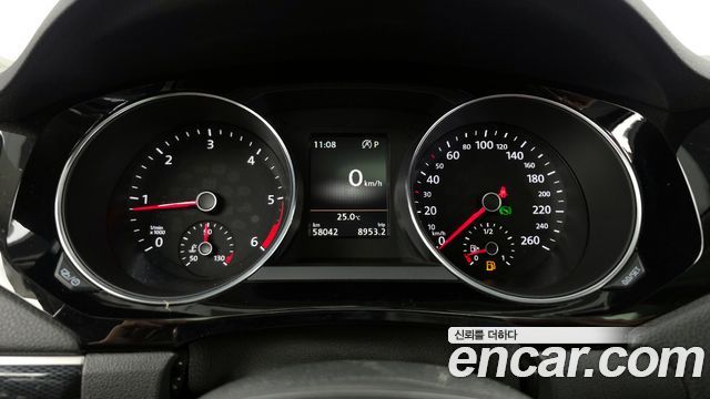 Volkswagen Jetta 2.0 TDI BlueMotion Premium 6th 2016 — фото 8