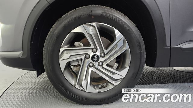 Hyundai Santa Fe Diesel 2.2 2WD Prestige 2021 — фото 5