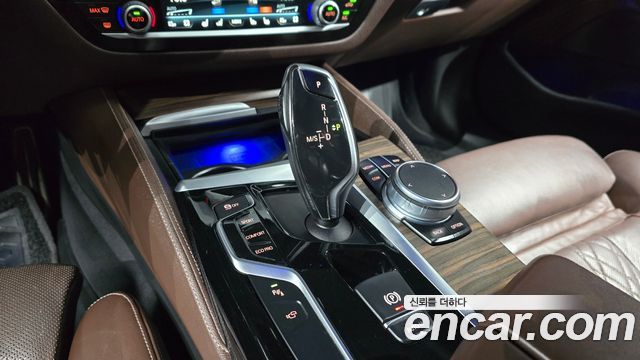 BMW 5 Series (G30) 530i M Sport Package Plus 2018 — фото 9