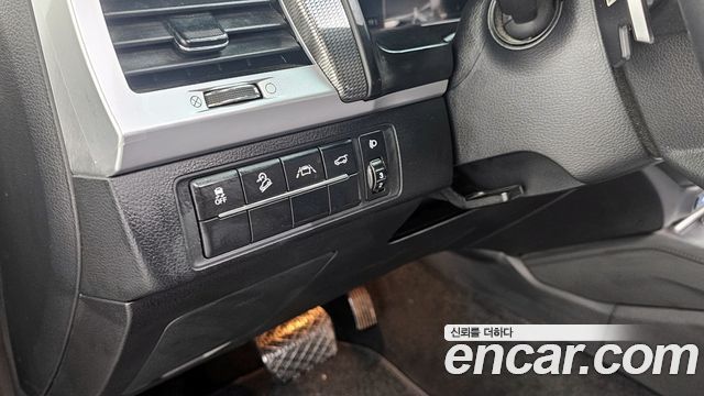 KG Mobility (SsangYong) Rexton Diesel 2.2 4WD The Black 2022 — фото 30