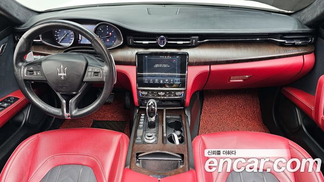 Maserati Quattroporte 3.0 Diesel Granlusso 2017 — фото 7