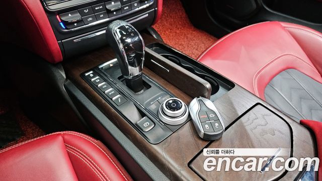 Maserati Quattroporte 3.0 Diesel Granlusso 2017 — фото 9