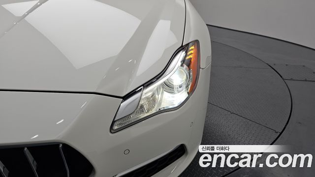 Maserati Quattroporte 3.0 Diesel Granlusso 2017 — фото 22