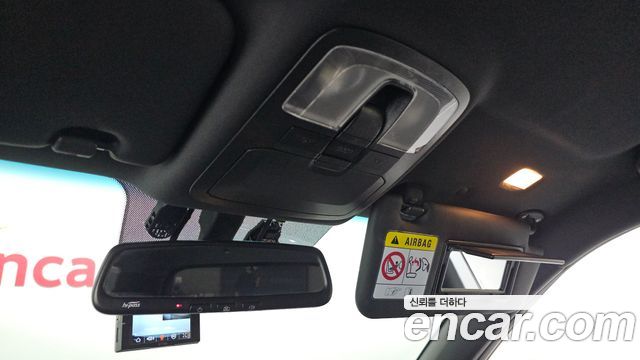 KG Mobility (SsangYong) Beautiful Korando Gasoline 1.5 2WD R-Plus 2022 — фото 17