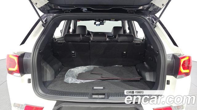KG Mobility (SsangYong) Beautiful Korando Gasoline 1.5 2WD R-Plus 2022 — фото 20