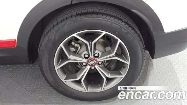KG Mobility (SsangYong) Beautiful Korando Gasoline 1.5 2WD R-Plus 2022 — фото 21