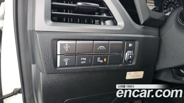 KG Mobility (SsangYong) Beautiful Korando Gasoline 1.5 2WD R-Plus 2022 — фото 29
