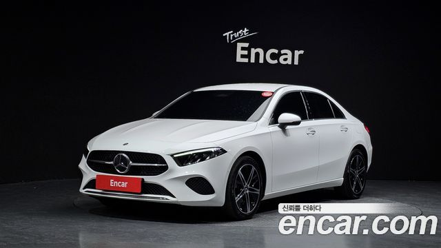 Mercedes-Benz A-Class (W177) A220 Sedan