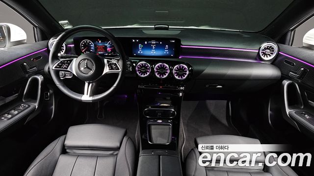 Mercedes-Benz A-Class (W177) A220 Sedan 2024 — фото 7