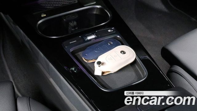 Mercedes-Benz A-Class (W177) A220 Sedan 2024 — фото 17
