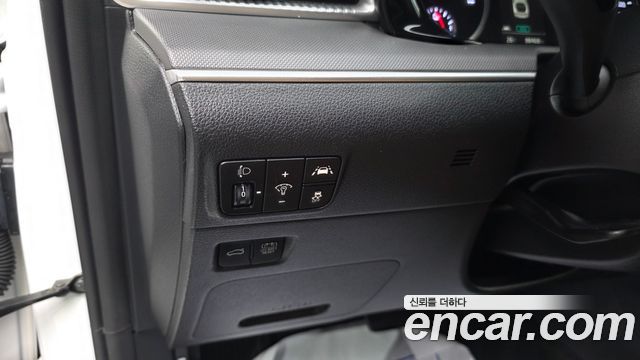 Kia K5 Hybrid (III) Prestige 2023 — фото 14