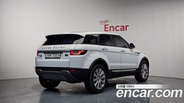 Land Rover Range Rover Evoque 2.0 TD4 HSE 2016 — фото 2