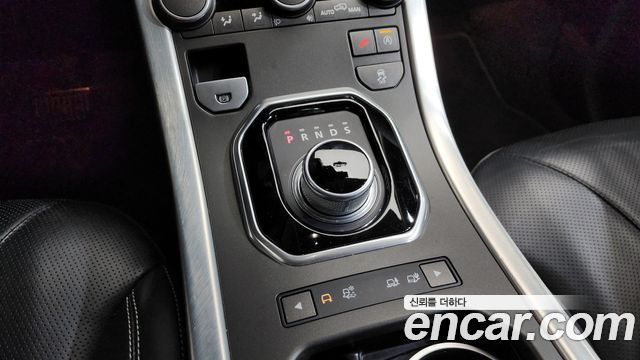 Land Rover Range Rover Evoque 2.0 TD4 HSE 2016 — фото 9