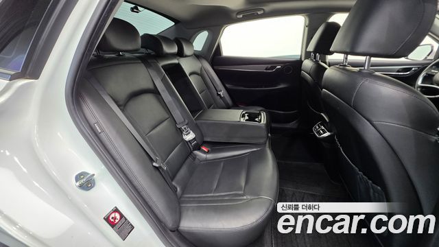 Hyundai Grandeur (IG) 3.0 LPi Rent Car Modern 2022 — фото 20
