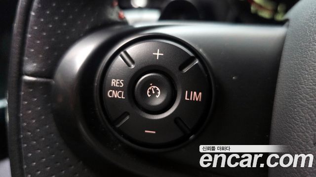 MINI Cooper S Clubman JCW 2nd Gen 2021 — фото 31
