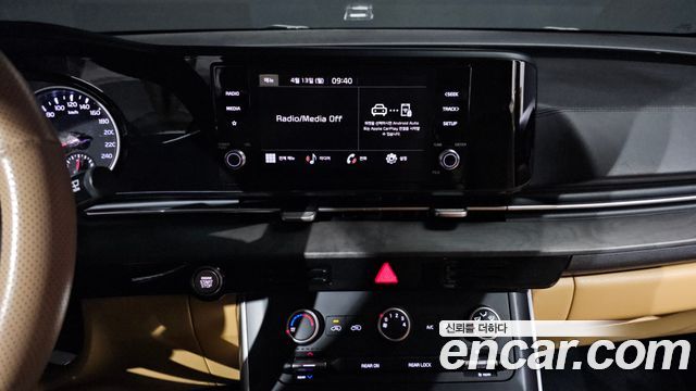 Kia Carnival (IV) Conversion(LPG) 2023 — фото 13