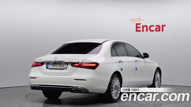 Mercedes-Benz E-Class (W213) E250 Exclusive 2021 — фото 2