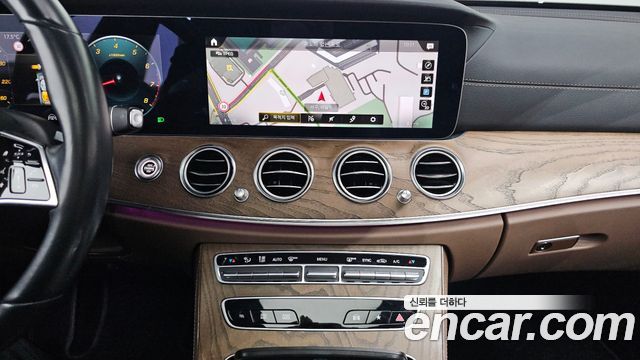 Mercedes-Benz E-Class (W213) E250 Exclusive 2021 — фото 12