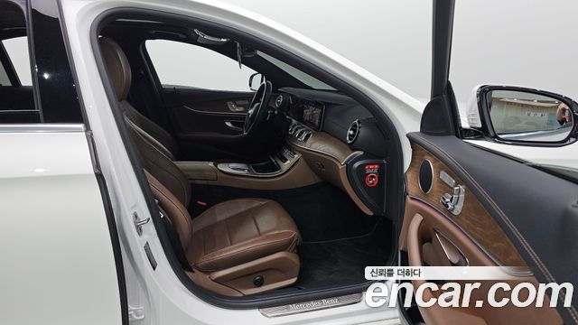 Mercedes-Benz E-Class (W213) E250 Exclusive 2021 — фото 18