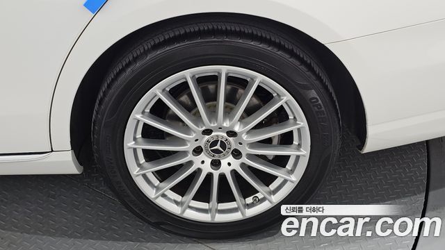 Mercedes-Benz E-Class (W213) E250 Exclusive 2021 — фото 21