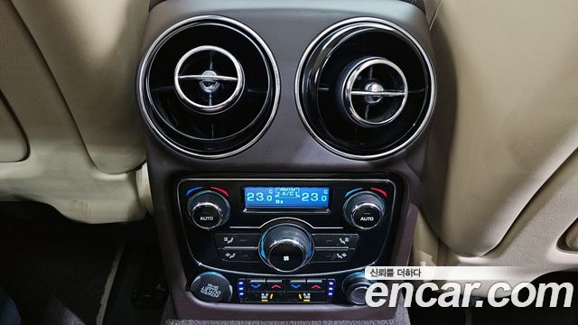 Jaguar XJ 3.0D Premium Luxury SWB X351 2015 — фото 22