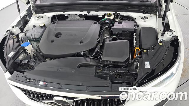 Volvo XC40 B4 Ultimate Bright 2023 — фото 6