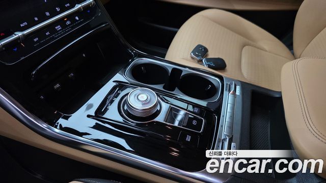 Kia Carnival (IV) Gasoline 7-Seater Signature 2021 — фото 9