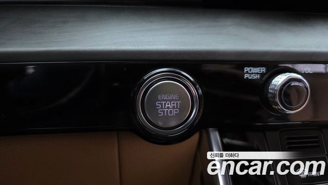 Kia Carnival (IV) Gasoline 7-Seater Signature 2021 — фото 34