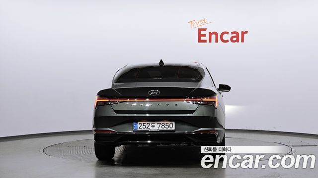 Hyundai Avante (CN7) 1.6 Inspiration 2021 — фото 4