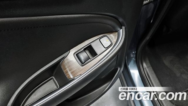 Chevrolet Malibu 1.3 Turbo Premier Prime Sefety 2019 — фото 19