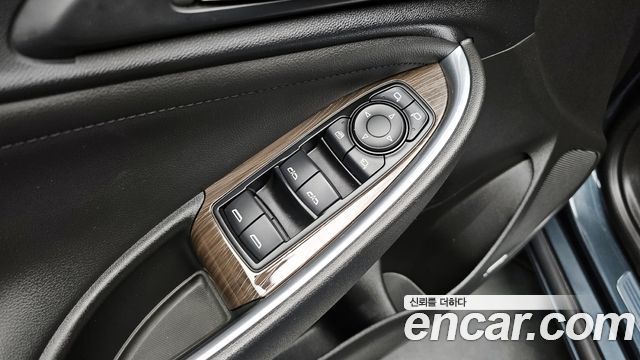 Chevrolet Malibu 1.3 Turbo Premier Prime Sefety 2019 — фото 30