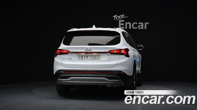 Hyundai Santa Fe Diesel 2.2 2WD Premium 2021 — фото 4