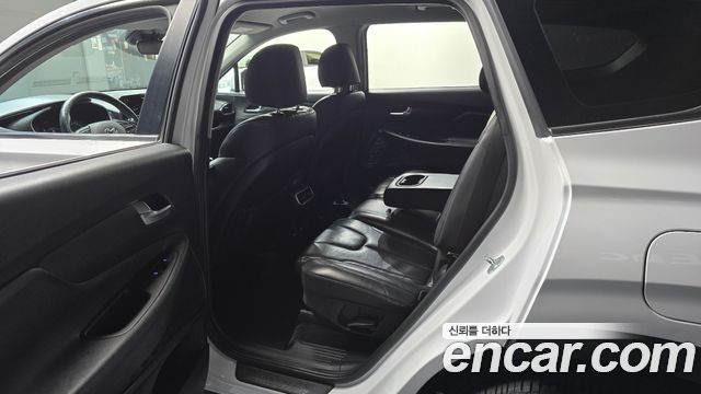 Hyundai Santa Fe Diesel 2.2 2WD Premium 2021 — фото 11