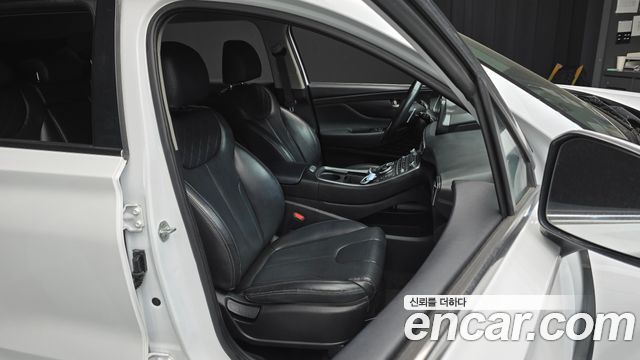 Hyundai Santa Fe Diesel 2.2 2WD Premium 2021 — фото 12