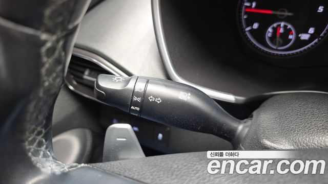 Hyundai Santa Fe Diesel 2.2 2WD Premium 2021 — фото 16