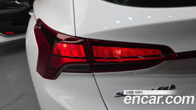 Hyundai Santa Fe Diesel 2.2 2WD Premium 2021 — фото 23