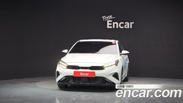 Kia K3 (II) 1.6 signature 2023 — фото 3