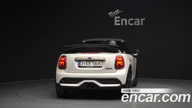MINI Cooper S Convertible Resolute Edition 3rd Gen 2024 — фото 4