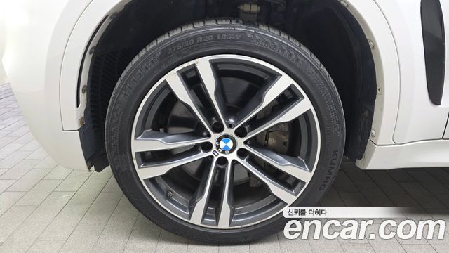 BMW X6 (F16) M50d 2015 — фото 5