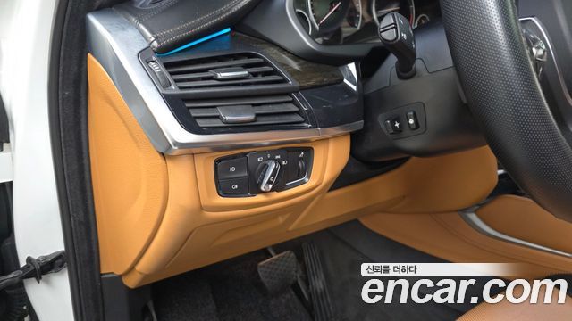 BMW X6 (F16) M50d 2015 — фото 13
