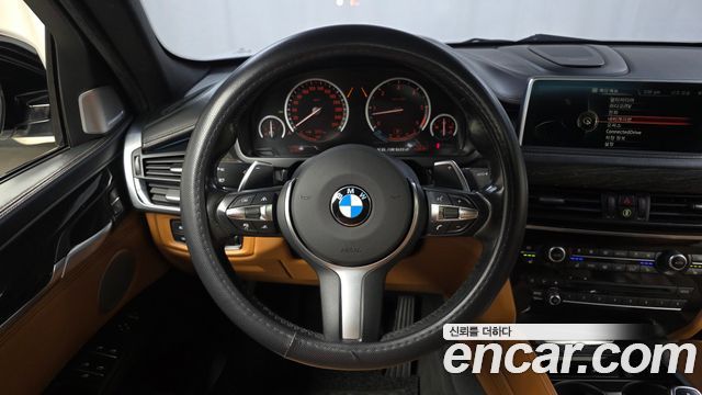 BMW X6 (F16) M50d 2015 — фото 14