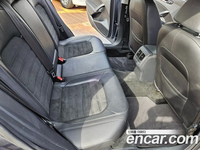 Volkswagen Passat 2.0 TDI B7 2015 — фото 18