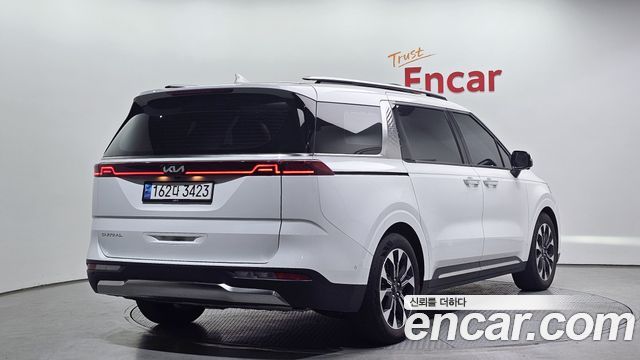 Kia Carnival (IV) Diesel 7-Seater Signature 2023 — фото 2