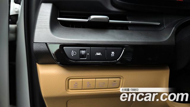Kia Carnival (IV) Diesel 7-Seater Signature 2023 — фото 17