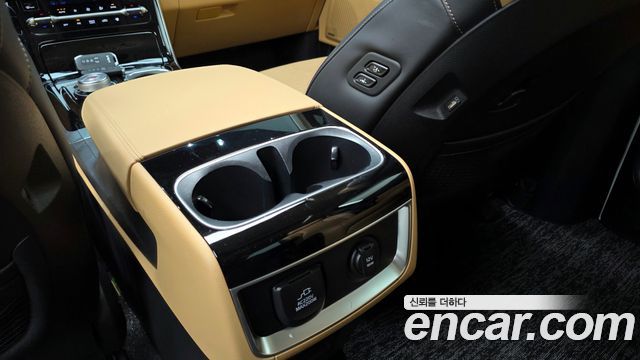 Kia Carnival (IV) Diesel 7-Seater Signature 2023 — фото 18