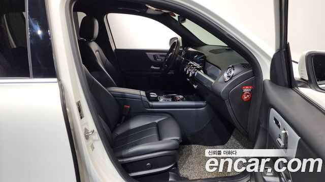 Mercedes-Benz GLB-Class (X247) GLB200 d 2021 — фото 11
