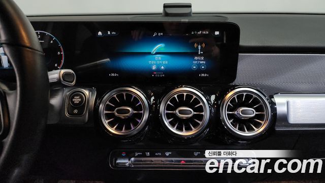 Mercedes-Benz GLB-Class (X247) GLB200 d 2021 — фото 13
