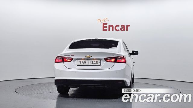 Chevrolet Malibu 1.5 Turbo LT Deluxe 2017 — фото 4